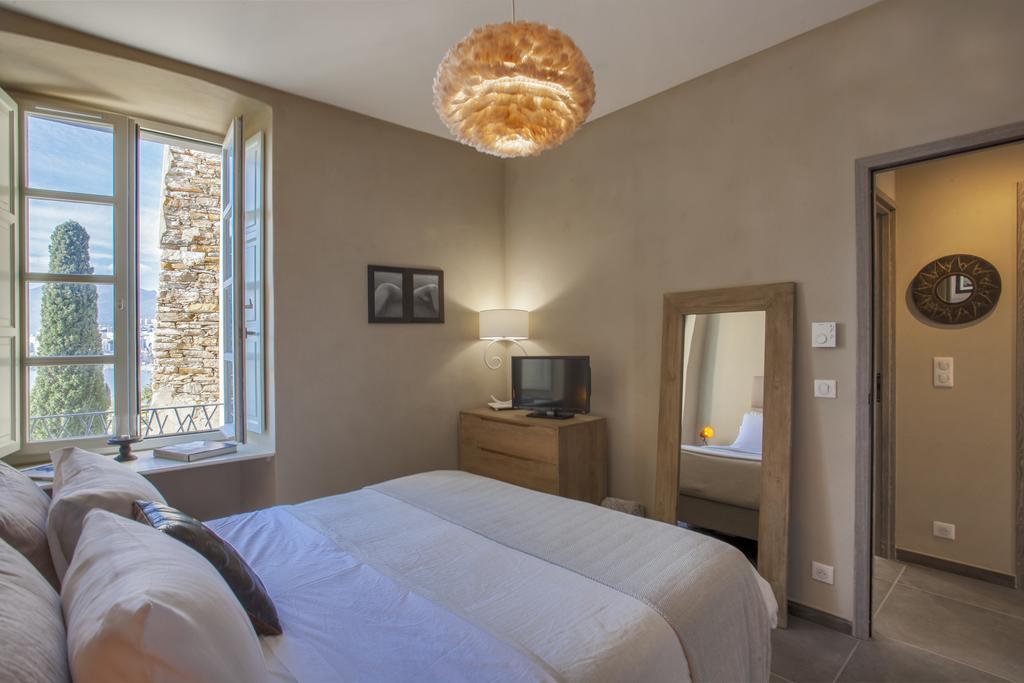 Appartement U Palazzu Ghejenuvese à Bastia  Extérieur photo