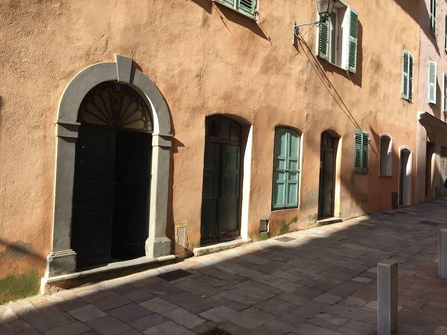 Appartement U Palazzu Ghejenuvese à Bastia  Extérieur photo